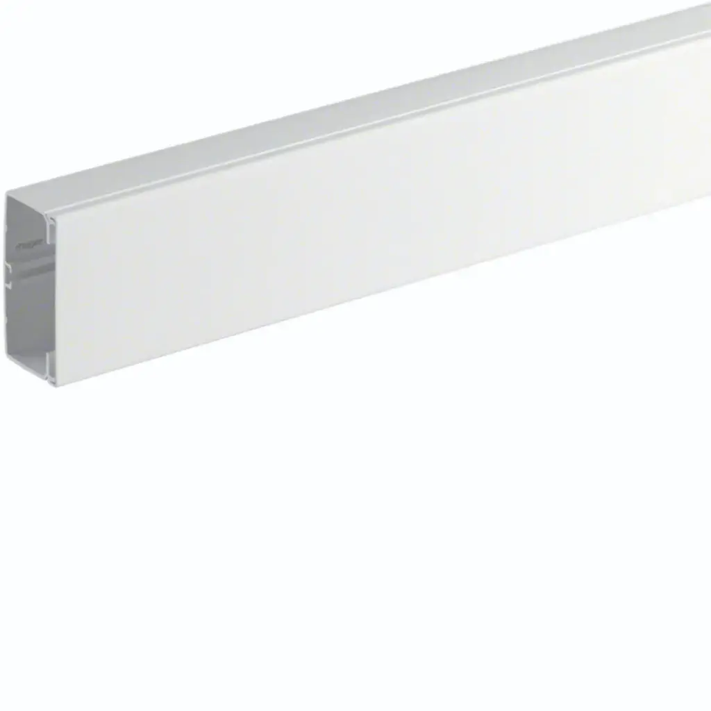 Hager - Goulotte blanche 61*110MM - Longueur 2M