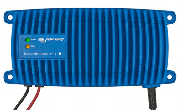 Victron Blue Smart IP67 Charger 24/5(1) 230V CEE 7/7