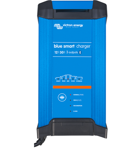 [BPC123047002] Victron Blue Smart IP22 Charger 12/30(1) 230V CEE 7/7